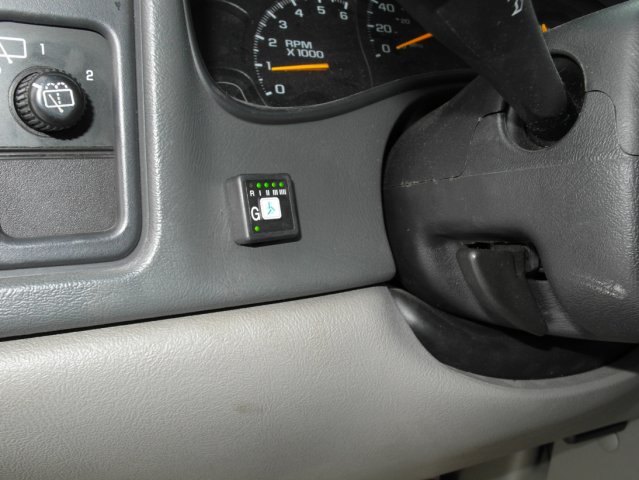 Кнопка переключения и индикации режима работы ГБО на Chevrolet Tahoe