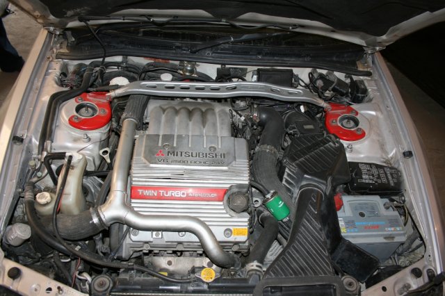 Подкапотная компоновка Alpha M Mitsubishi Galant, VR-4 2.5 V6 Twin Turbo AWD