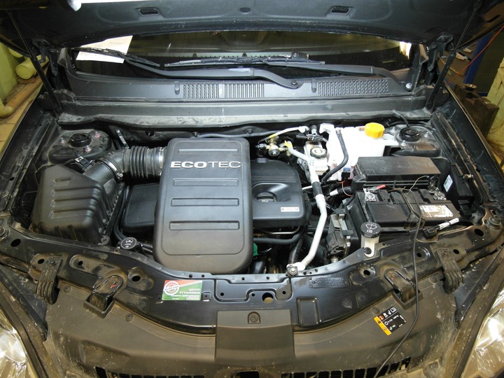 Подкапотная компоновка, двигатель бензиновый, 4-цилиндровый, рядный, атмосферный, 2.4 л, ГБО Zavoli, Opel Antara