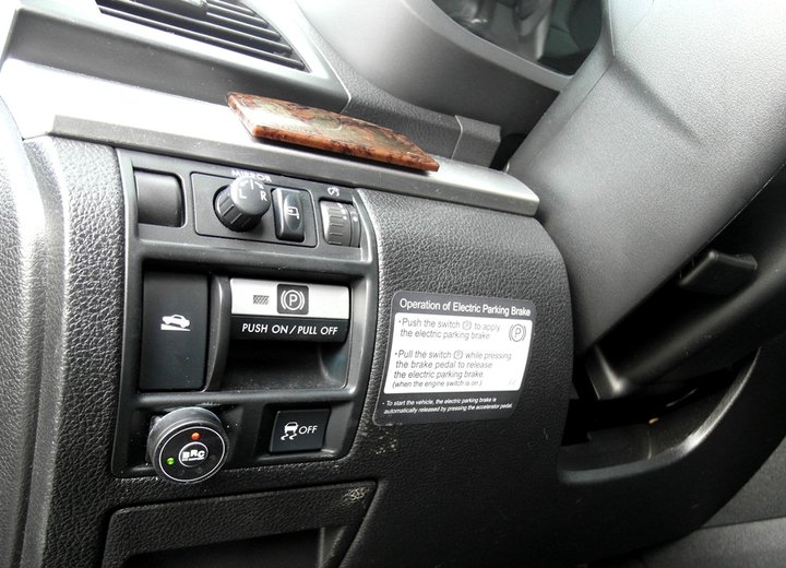 Кнопка переключения и индикации режимов работы ГБО BRC Sequent Plug&Drive Boxer с указателем уровня топлива, Subaru Outback (BR)