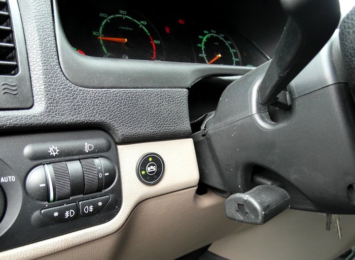 Кнопка переключения и индикации режимов работы ГБО BRC Sequent CNG с указателем уровня топлива, УАЗ-23632 Патриот Пикап