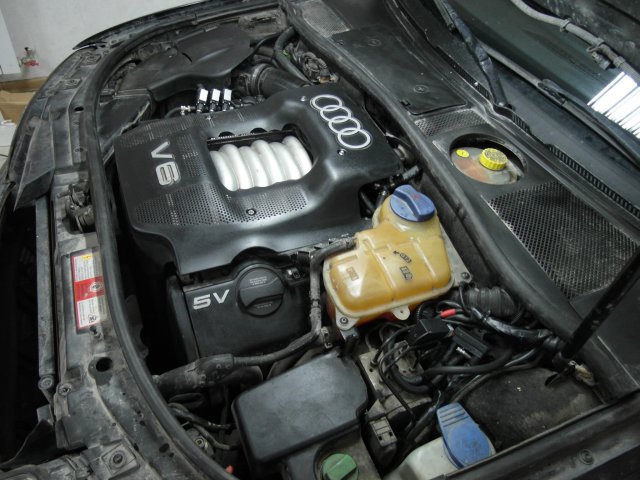 Подкапотная компоновка ГБО, Audi A6 V6 2,4L