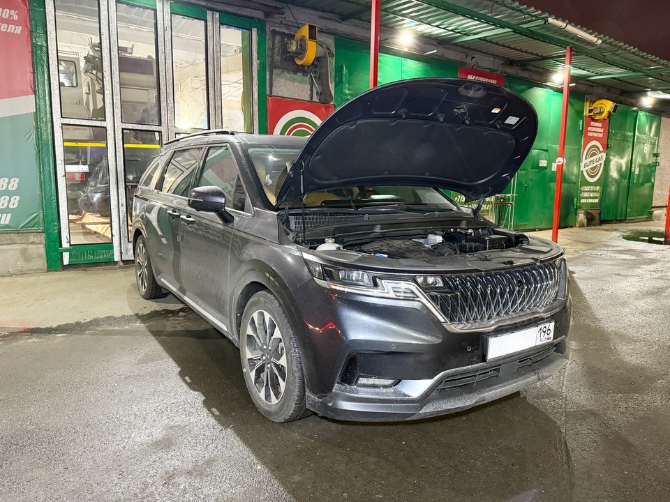 Подкапотная компоновка Kia Carnival (KA4)