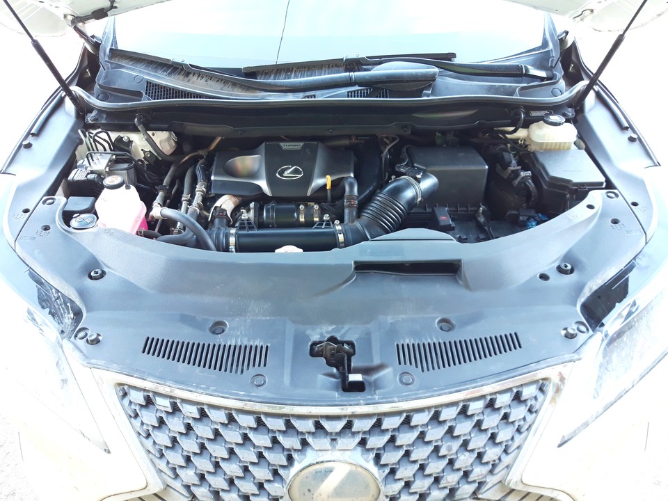 Двигатель 8AR-FTS, бензин 2.0 л, 238 л.с., с установленным подогревателем