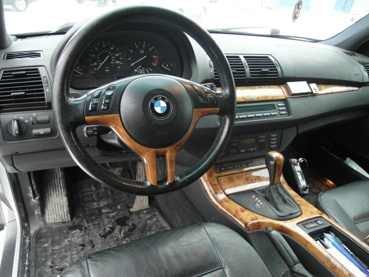 салон BMW X5 E53