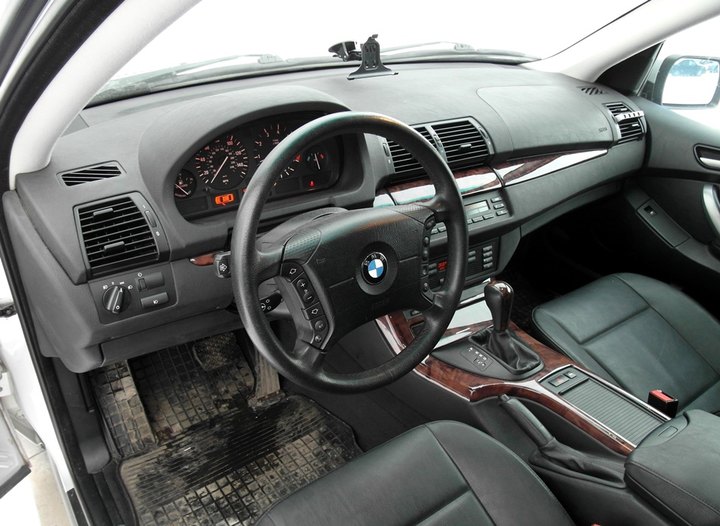 Салон BMW X5 (E53)