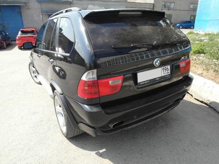 вид сзади, BMW X5 (E53)