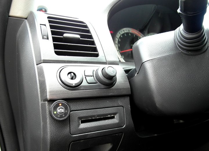 Кнопка переключения и индикации режимов работы ГБО BRC Sequent CNG, Chevrolet Captiva C100