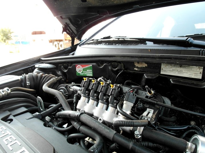 подкапотная компоновка ГБО BRC Sequent, Chevrolet Lacetti (J200 Klan)
