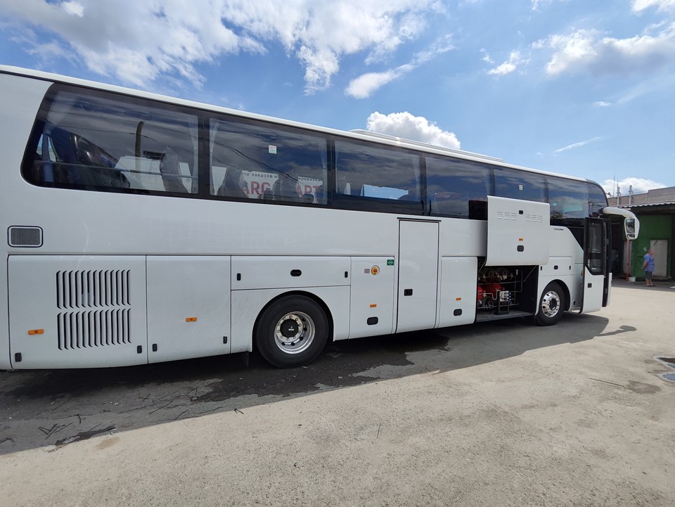 Газовый автобус YUTONG ZK 6122 H9 CNG, увеличение плеча