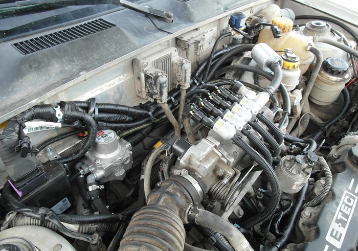 подкапотная компоновка BRC Sequent на Chevrolet Lanos