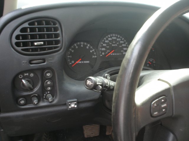 Кнопка переключения и индикации режимов работы ГБО на Chevrolet TrailBlazer