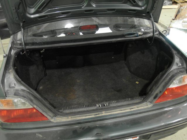 Багажник Daewoo Nexia с тороидальным баллоном 42 л под полом