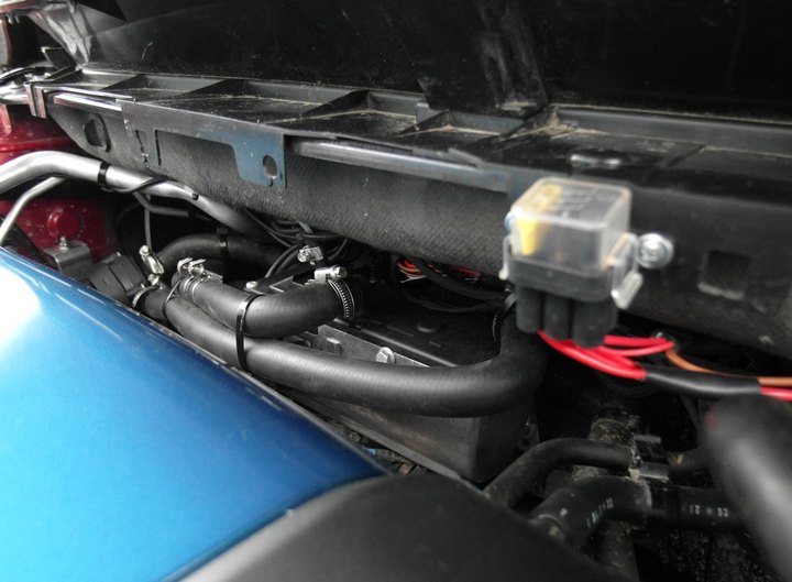 Установка предпускового подогревателя Eberspacher Hydronic D4W S, Mazda CX-5, двигатель SKYACTIV-G (PE-VPS)