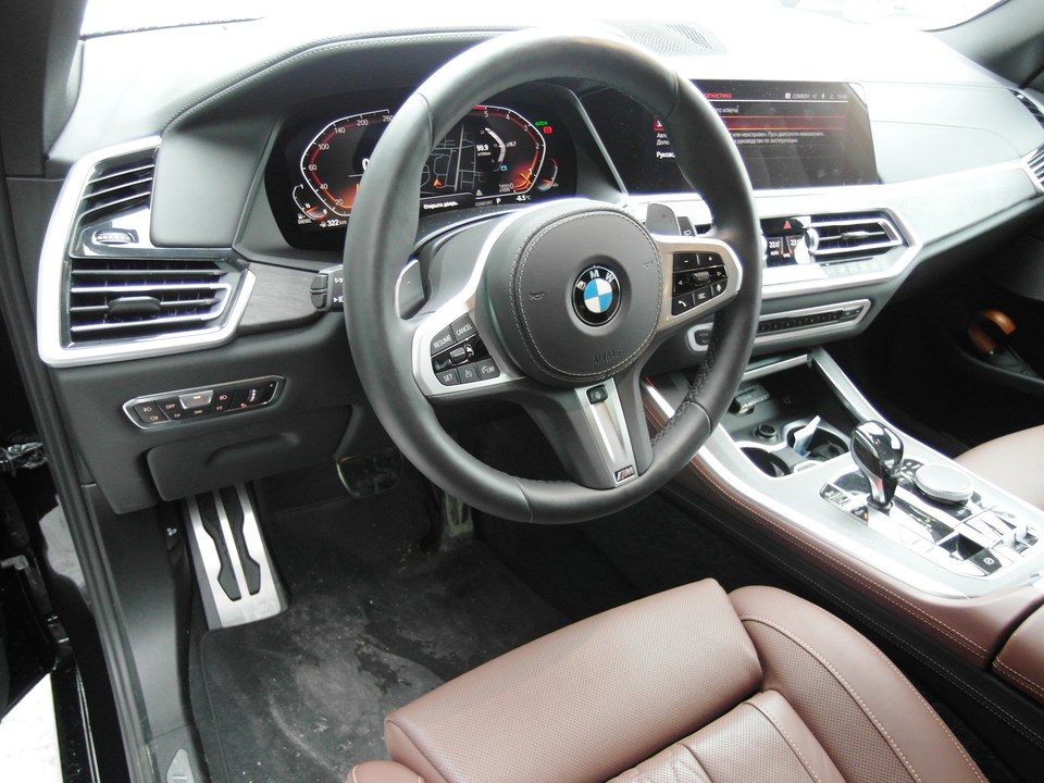 Салон BMW G05
