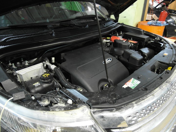 Подкапотная компоновка, двигатель 3.5 л Ti-VCT V6, 294 л.с., Ford Explorer