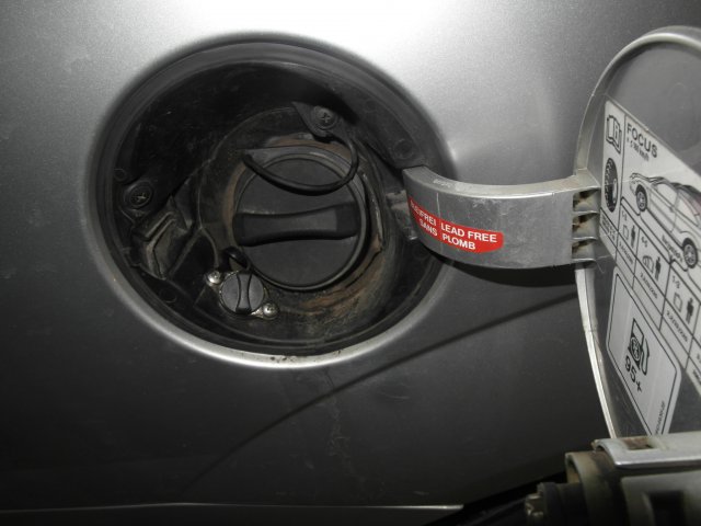 Газовое заправочное устройство на Ford Focus 1,6 АТ