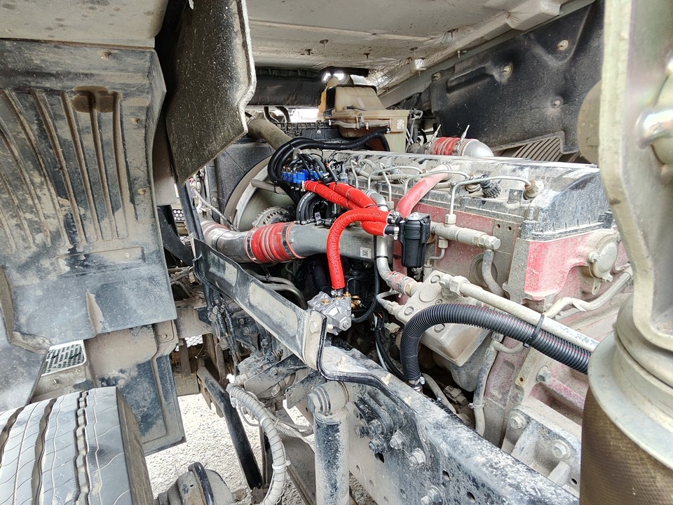 Газовые форсунки и газодизельное оборудование на двигателе Cummins ISG12