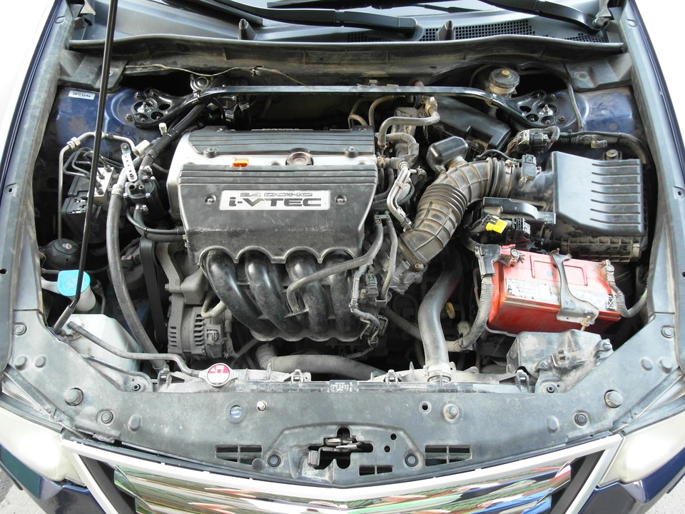 двигатель K24Z3, бензин, 4-цилиндровый, объем 2.4 л, мощность 201 л.с.
