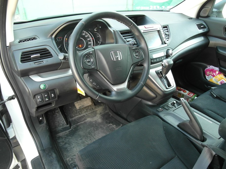 салон Honda CR-V