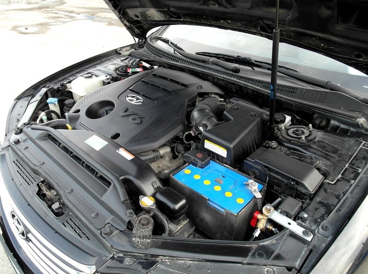 Подкапотная компоновка, ГБО BRC Sequent Plug&Drive CNG, Hyundai Grandeur (TG)