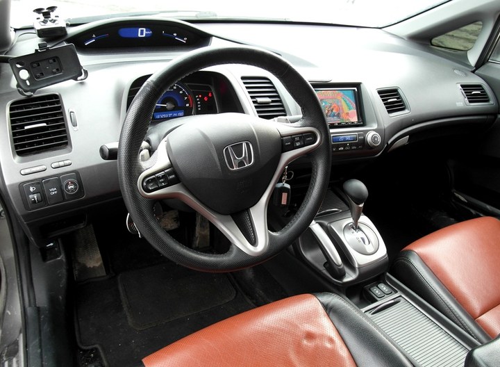 салон Honda Civic 4D (FD1)
