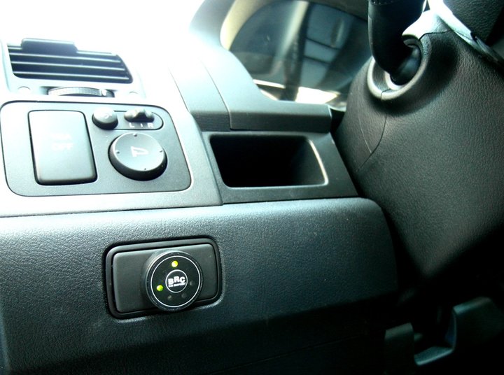 Кнопка переключения и индикации режимов работы ГБО BRC Sequent с указателем уровня топлива, Honda CR-V (RE7)