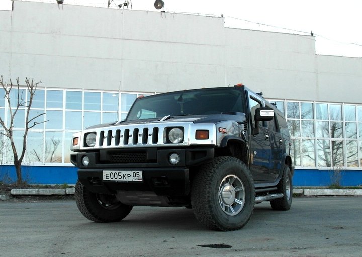 Hummer H2, двигатель Vortec 6000 LQ4, 8-цилиндровый, V-образный, объем 6 л, 325 л.с.