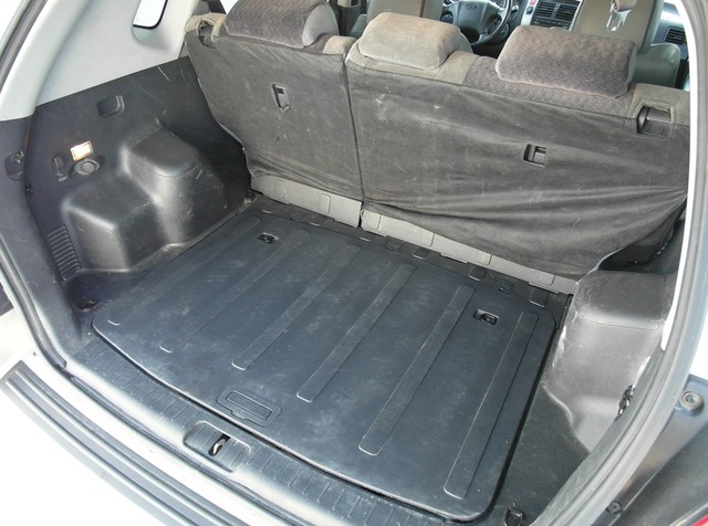 Hyundai Tucson, багажник с установленным тороидальным баллоном 73 л под полом