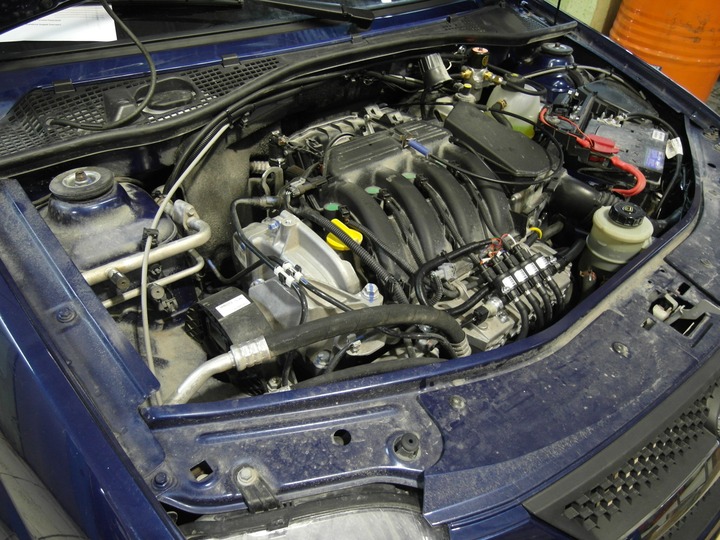 Подкапотная компоновка, двигатель Renault K4M, 4-цилиндровый, рядный, объем 1.6л, ГБО HANA, Lada Largus