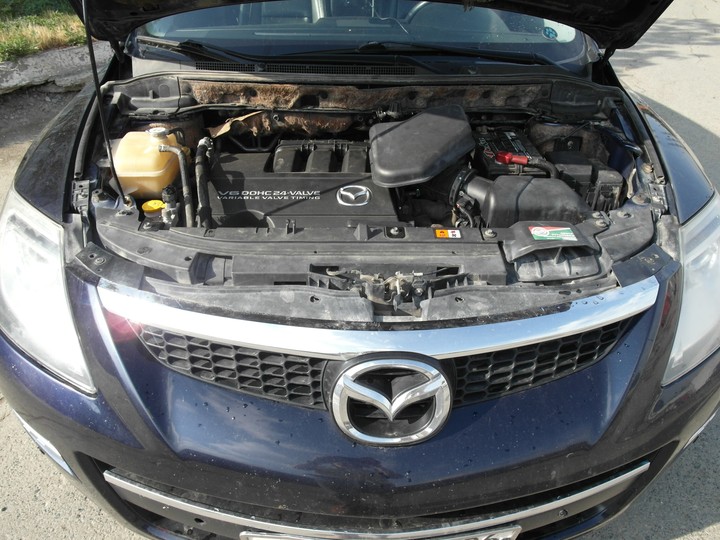 Подкапотная компоновка, двигатель MZI 6-цилиндровый бензиновый, V-образный, 3.7 л, Mazda CX-9