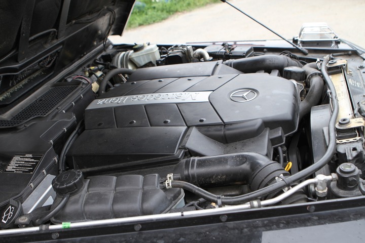 Подкапотная компоновка, двигатель M113 E50, ГБО AEB, Mercedes Benz G500