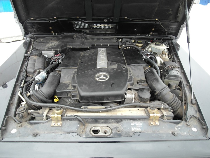 Подкапотная компоновка, двигатель M113 E50, газовое оборудование AEB, Mercedes-Benz G500