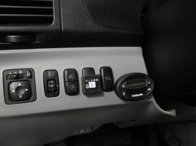 Кнопка индикации уровня и переключения режимов работы ГБО Mitsubishi Grandis, MIVEC 2.4AT