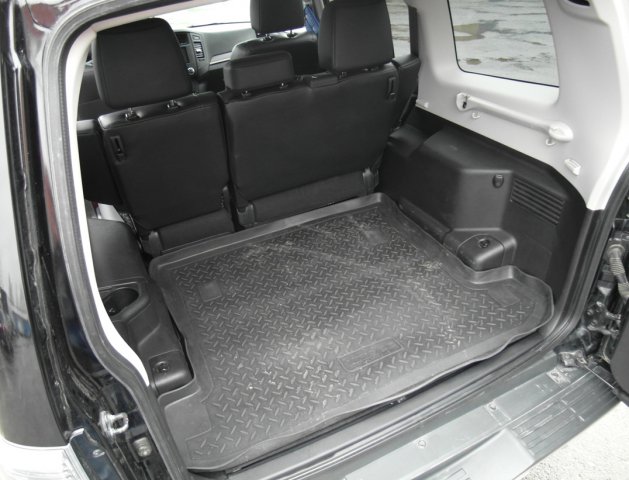 Mitsubishi Pajero IV, багажник