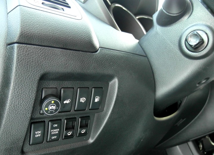 Кнопка переключения и индикации режимов работы ГБО BRC Sequent Plug&Drive CNG с указателем уровня топлива, Nissan Murano (Z51)