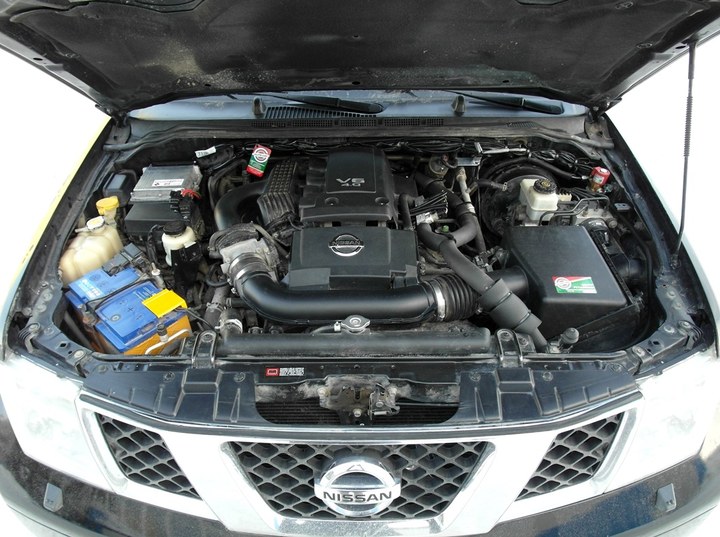 Подкапотная компоновка, двигатель VQ40DE, Nissan Pathfinder (R51)