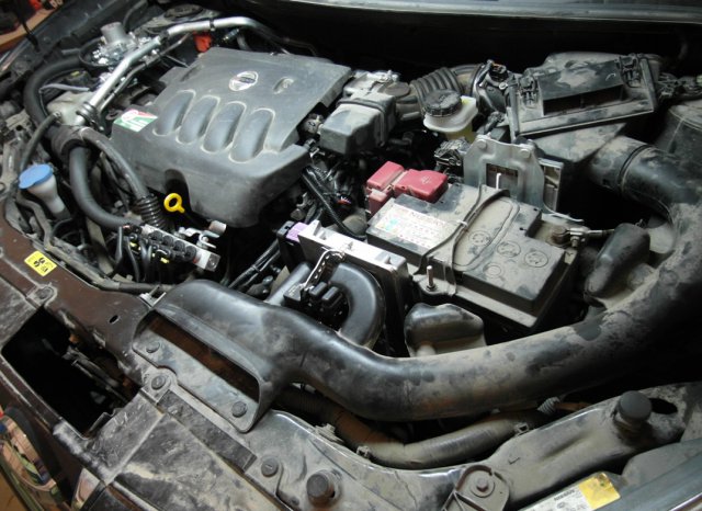 Подкапотная компоновка элементов ГБО BRC Sequent Plug&Drive, Nissan Qashqai+2 MR20, перевод авто на газ