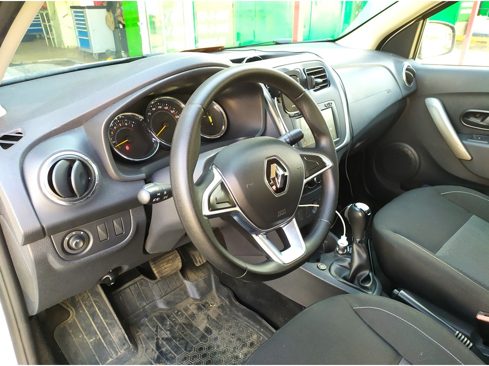 Салон Renault Logan Stepway 2019 г/в