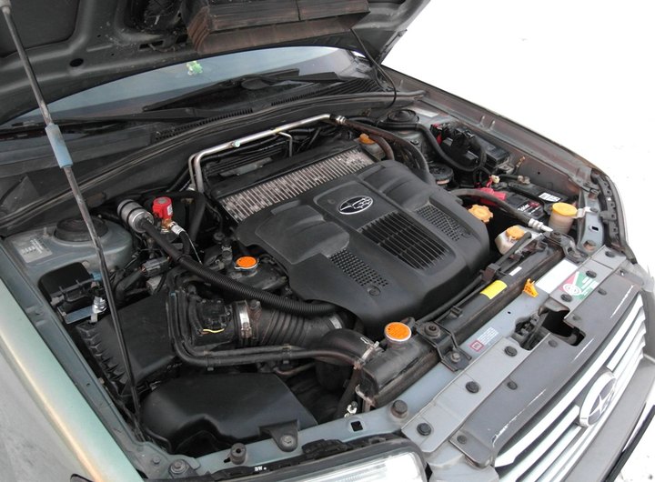 Подкапотная компоновка ГБО BRC Sequent, Subaru Forester 2.5 Turbo (SG9)