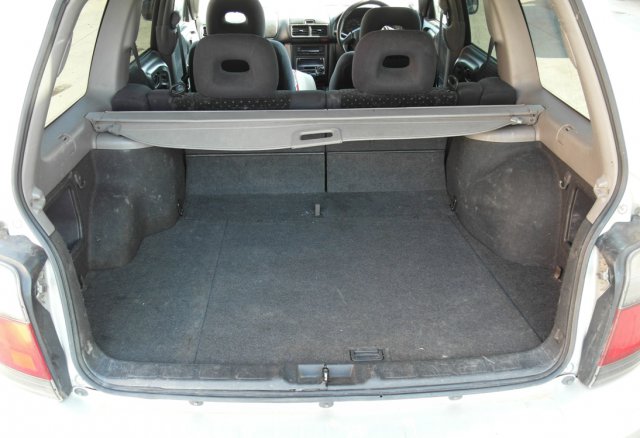 багажник Subaru Forester с тороидальным газовым баллоном 53 л под полом