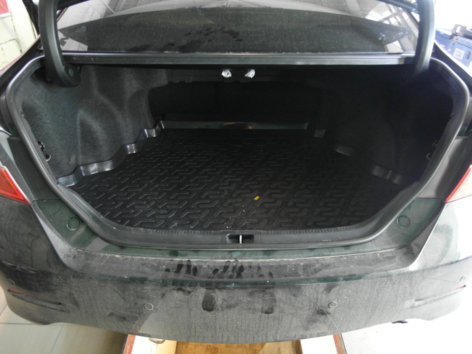 Багажное отделение Toyota Camry