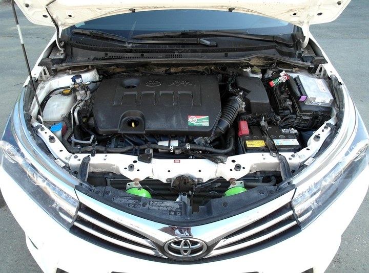 Подкапотная компоновка, двигатель 1ZR-FE, Toyota Corolla E170