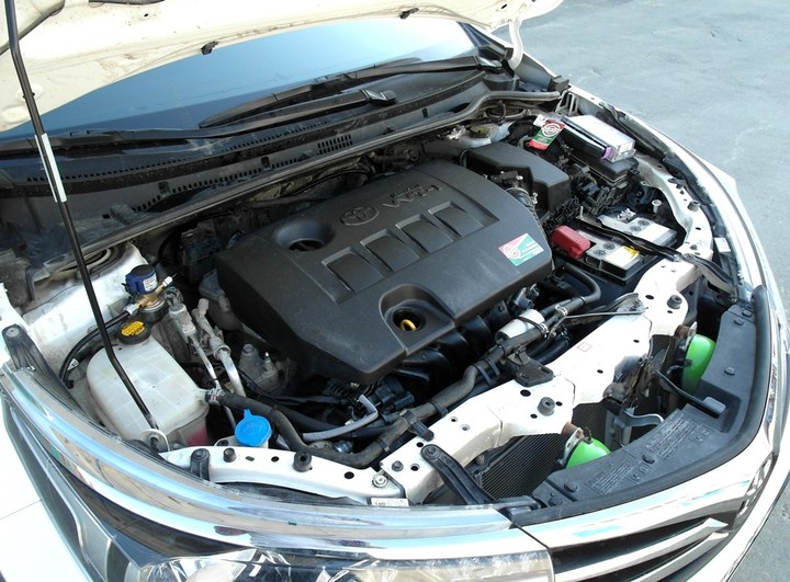 Подкапотная компоновка, двигатель 1ZR-FE, ГБО BRC Sequent Plug&Drive, Toyota Corolla E170