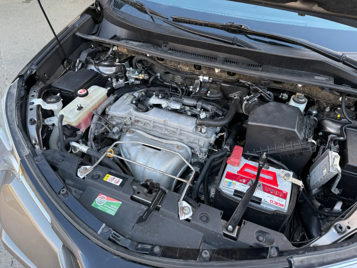 Toyota Rav 4 на пропане, под капотом