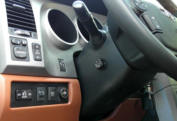 Кнопка переключения и индикации режимов работы ГБО BRC Sequent Plug&Drive CNG с указателем уровня топлива, Toyota Tundra