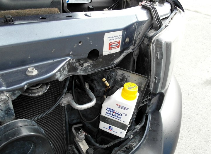 Система жидкостной защиты клапанов Flashlube Valve Saver, Toyota Tundra