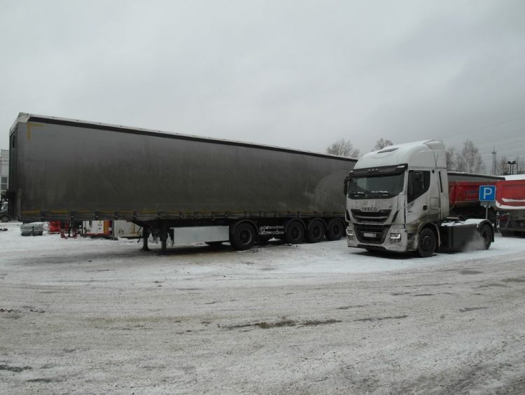 установка баллонов метан на Ивеко Стралис 440 АС