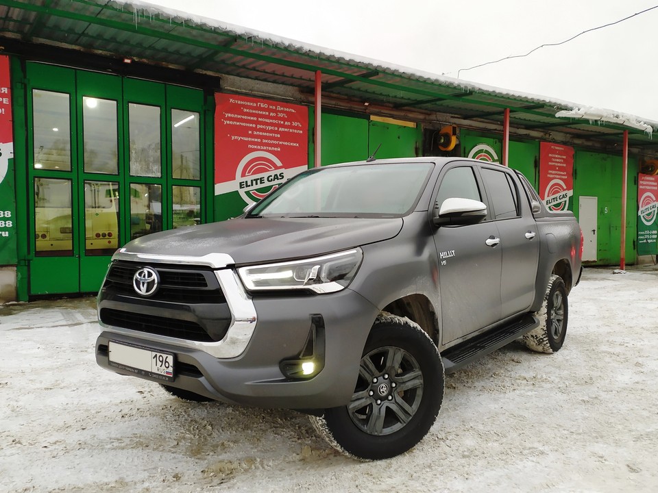 установка ГБО пропан на Toyota Hilux 2022