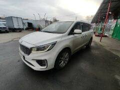 Установка предпускового подогревателя двигателя на Kia Carnival 2020. Екатеринбург